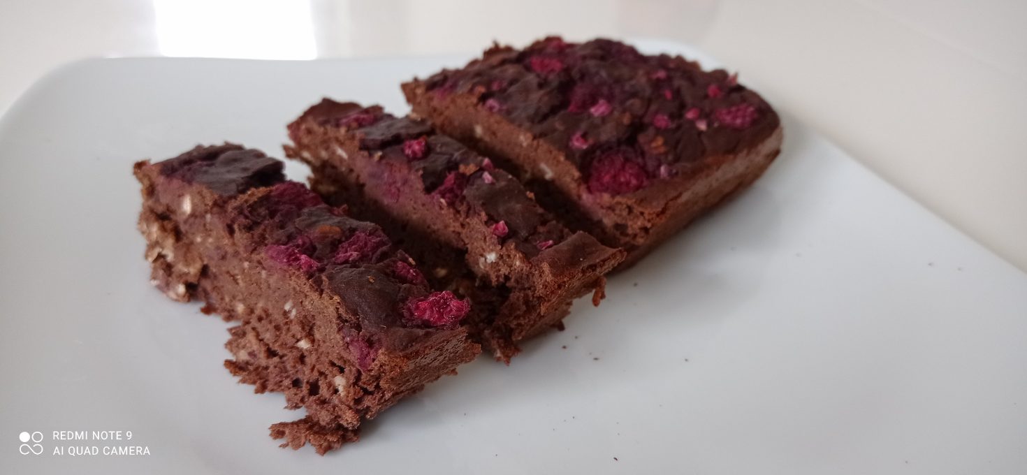Czekoladowe brownie z fasolą czerwoną